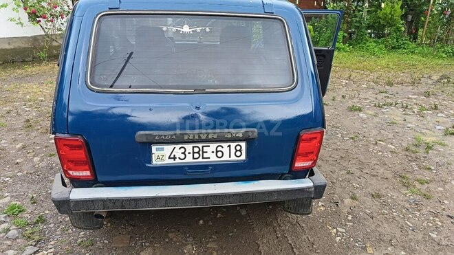 LADA (VAZ) Niva-2