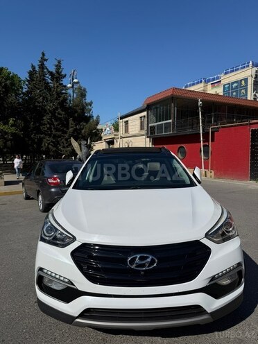 Hyundai Santa Fe-1
