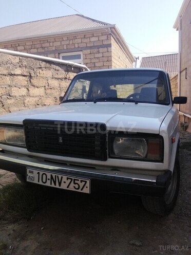 LADA (VAZ) 2107-1