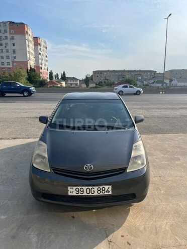 Toyota Prius-1