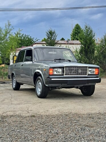 LADA (VAZ) 2107-4