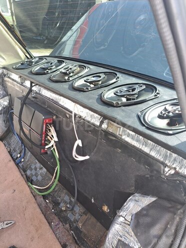 LADA (VAZ) 2107-18