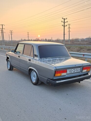 LADA (VAZ) 2107-5