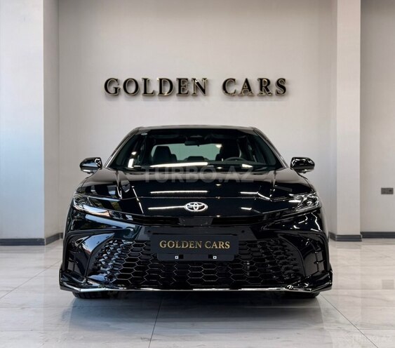 Toyota Camry-1