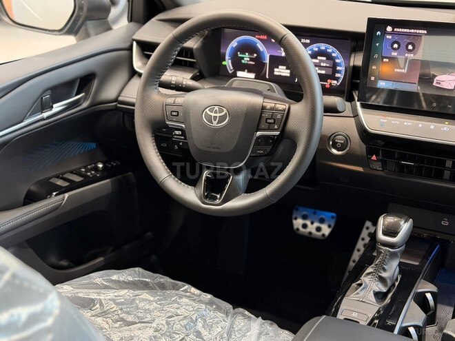 Toyota Camry-17