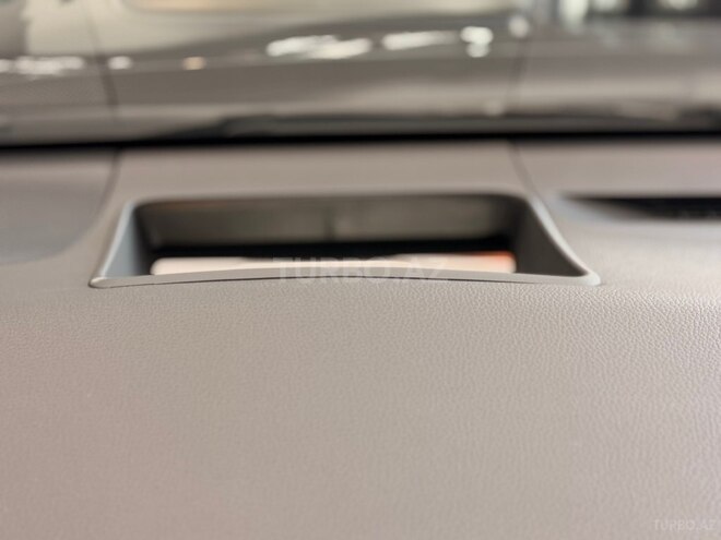 Toyota Camry-14