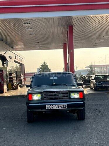 LADA (VAZ) 2107-1