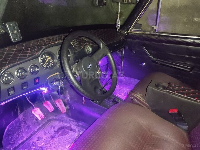 LADA (VAZ) 2103-5