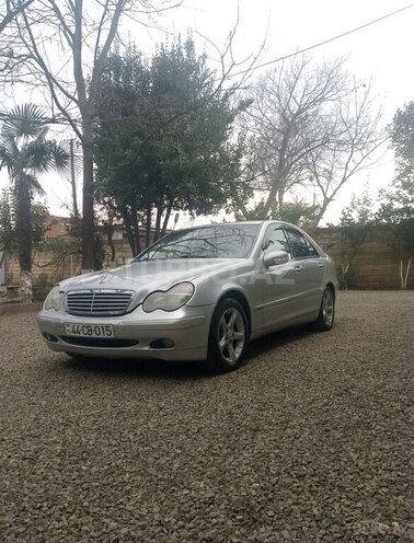 Mercedes C 200-6