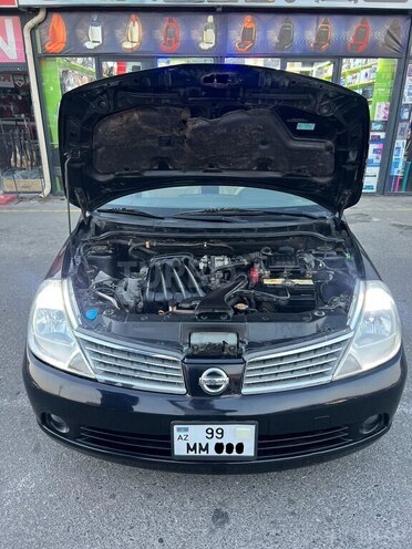 Nissan Tiida-19