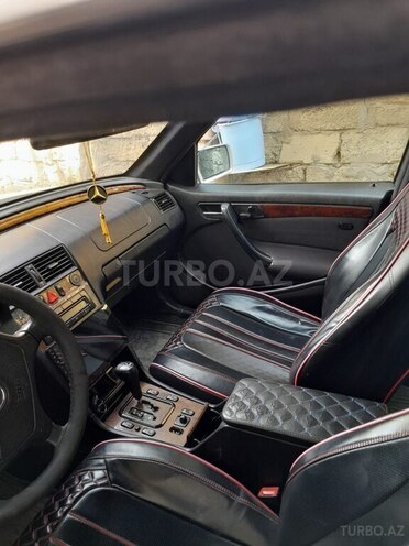 Mercedes C 240-8