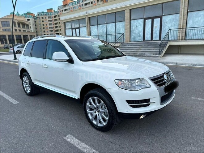 Volkswagen Touareg-2