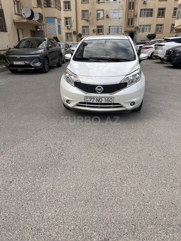 Nissan Note-2