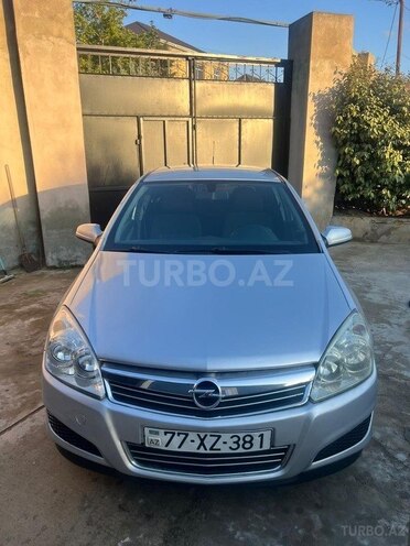 Opel Astra-1