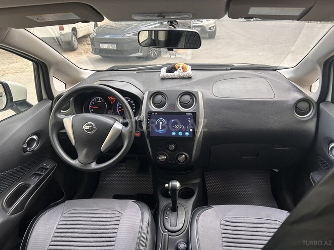 Nissan Note-10
