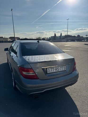 Mercedes C 250-7