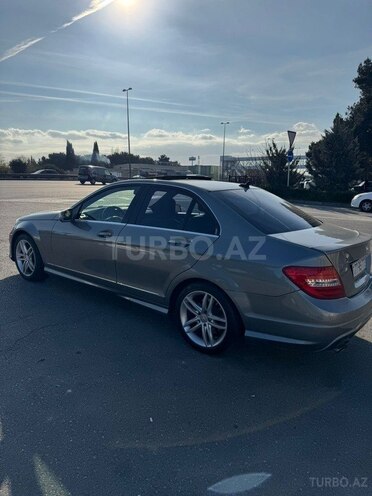 Mercedes C 250-4