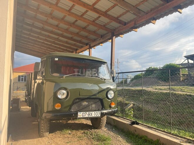 UAZ 3303-1