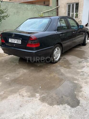 Mercedes C 180-7