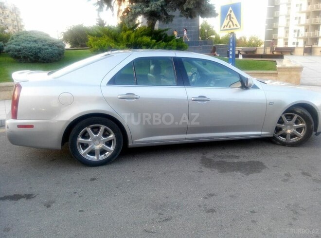 Cadillac STS-4