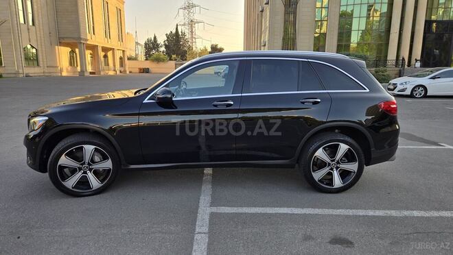 Mercedes GLC 350 e 4MATIC-4
