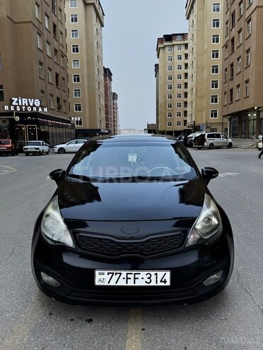 Kia Rio-5