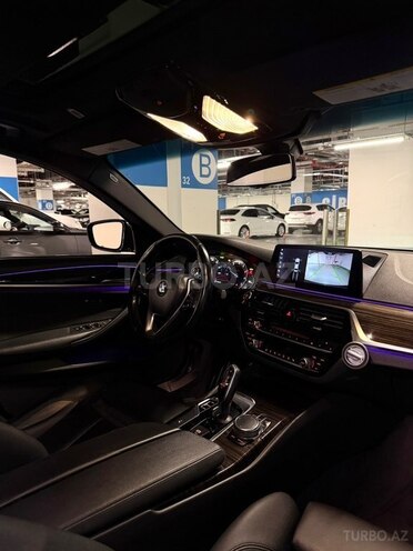 BMW 530-8