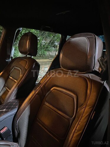 Renault Megane-7