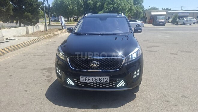 Kia Sorento-1