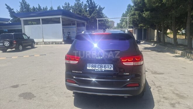 Kia Sorento-7
