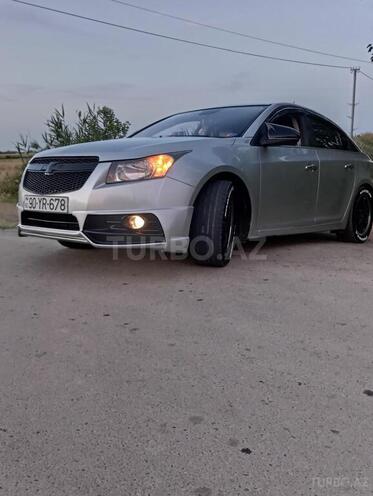 Chevrolet Cruze-4
