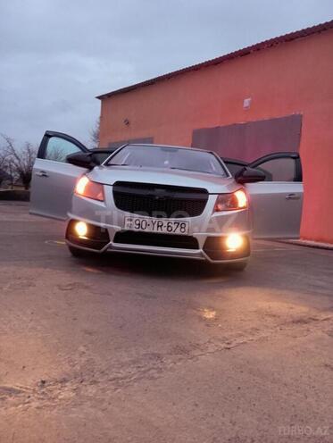 Chevrolet Cruze-2