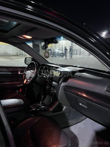 Kia Sorento-7