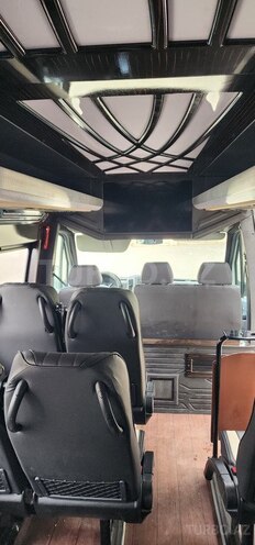 Volkswagen Crafter-10