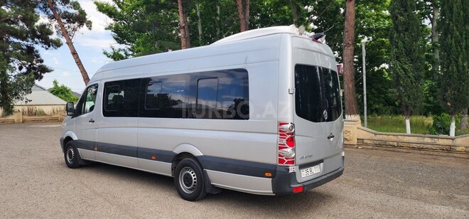Volkswagen Crafter-6