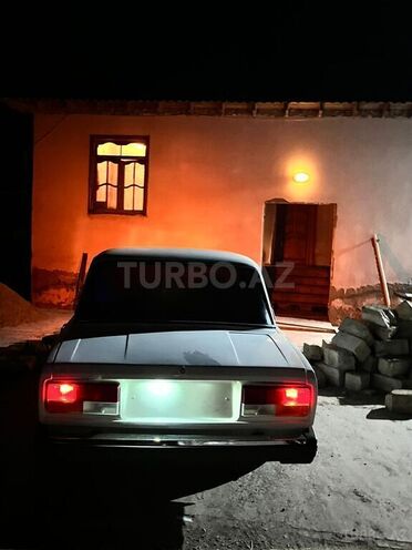 LADA (VAZ) 2107-9