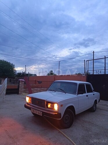 LADA (VAZ) 2107-20