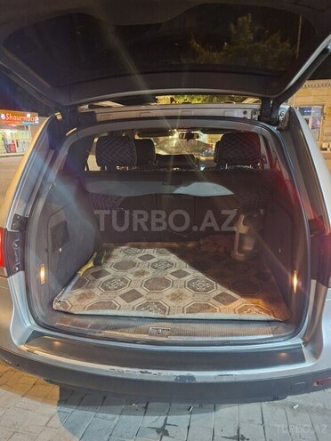 Volkswagen Touareg-5