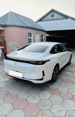 Changan Qiyuan A05-9
