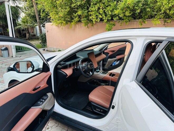 Changan Qiyuan A05-3