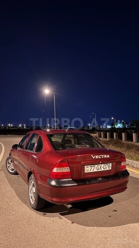 Opel Vectra-3
