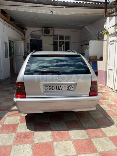 Mercedes C 180-6