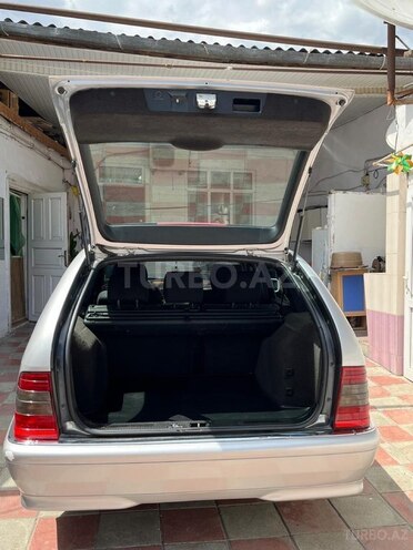 Mercedes C 180-8