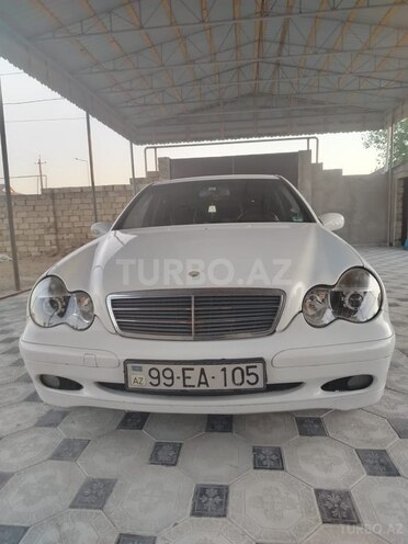 Mercedes C 220-1