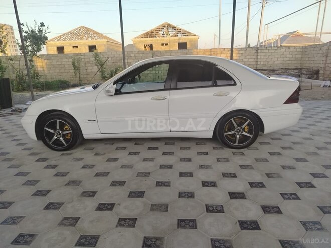 Mercedes C 220-2