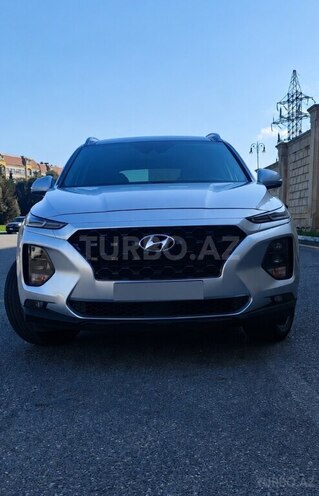Hyundai Santa Fe-1