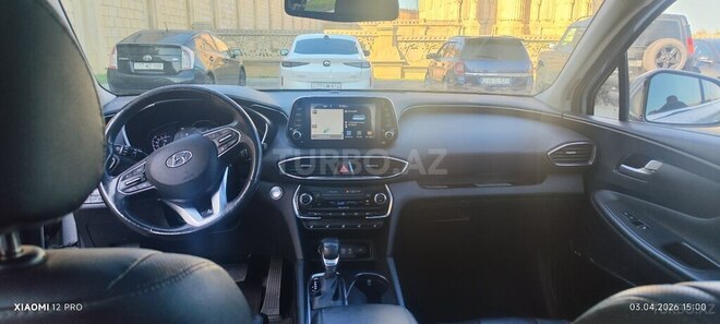 Hyundai Santa Fe-15