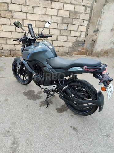 Yamaha FZ-S FI Deluxe-10