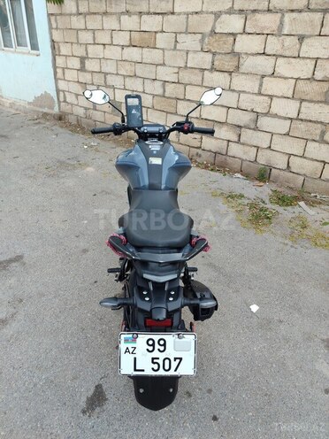 Yamaha FZ-S FI Deluxe-15