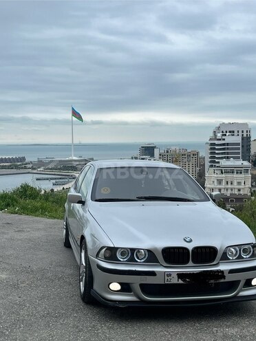 BMW 525-5